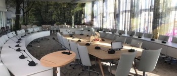 Raadzaal Hoogeveen.jpg